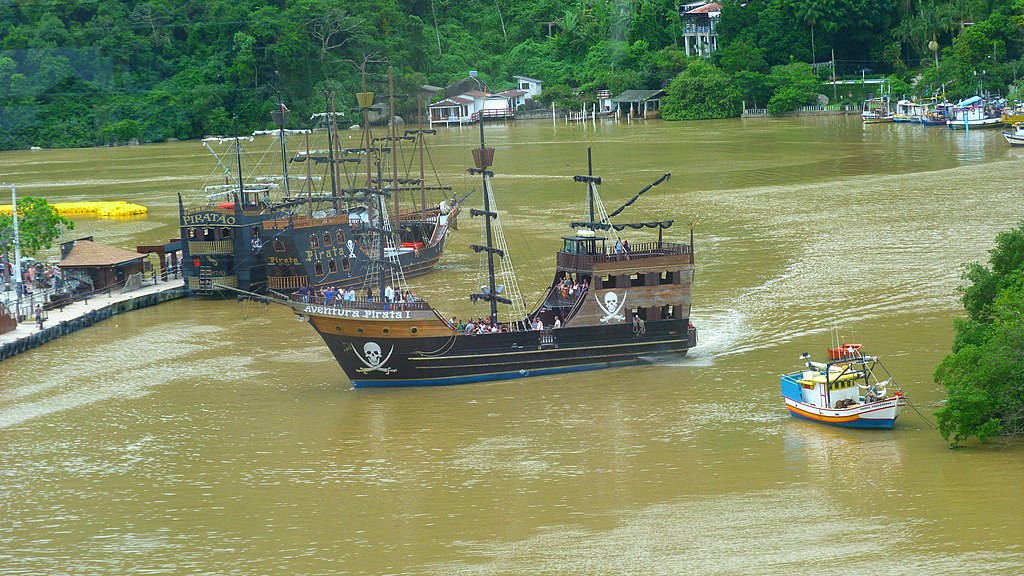 aventura pirata balneário Camboriú aventura pirata balneário Camboriú