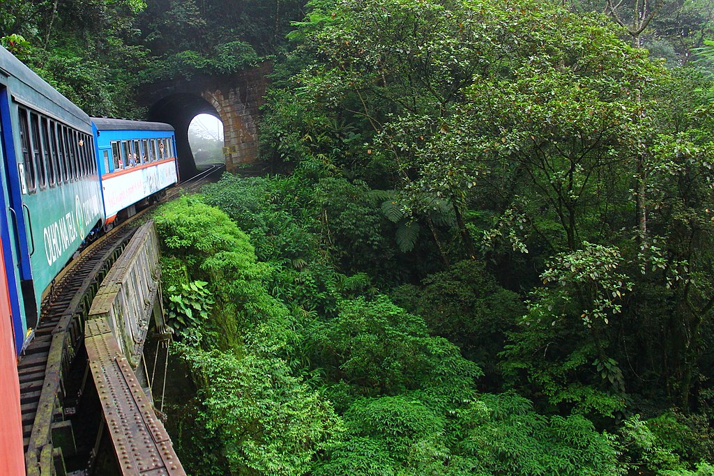 Viagens de Trem no Brasil Viagens de Trem no Brasil