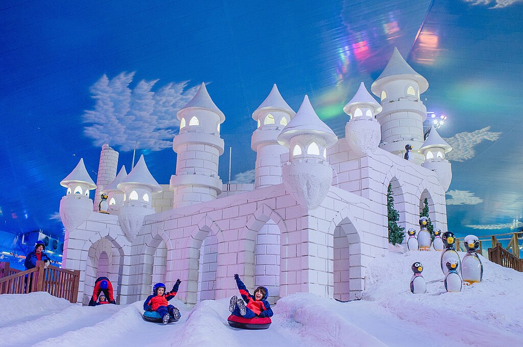 1024px-Snowplay_Snowland 1024px Snowplay Snowland